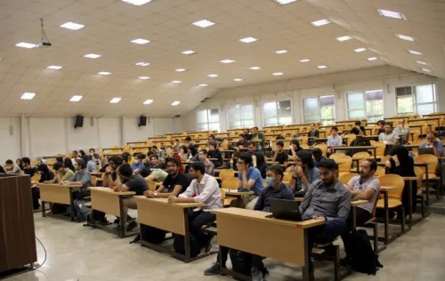 کلاس های تحصیلات تکمیلی دانشگاه تهران حضوری شد کارشناسی همچنان مجازی