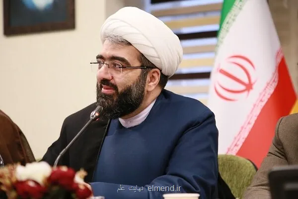 واکنش معاون نهاد رهبری به اخراج یک کارمند دانشگاهی به سبب پیگیری پوشش